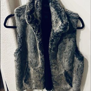 Cejon Faux Fur Vest S